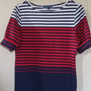 Karen Scott Size Large Short Sleeve Shirt